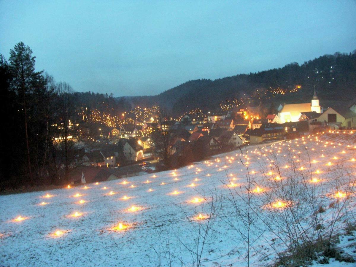 Cafe Pension Leistner Obertrubach Buitenkant foto